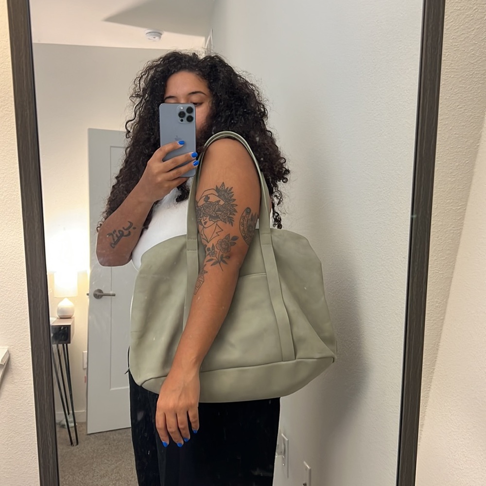 EUC Universal Thread Work Tote Bag